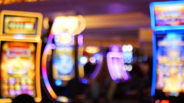 Mobile phone showing Colok Naga bet confirmation and live draw countdown on nawatoto login